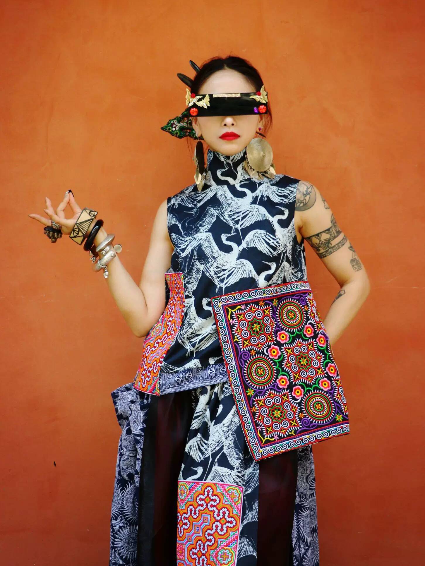 Traditional Miaojiang Girls Cl - Ethnic Clothing & Online Fashion Store Khaadi Pk recension och pris
