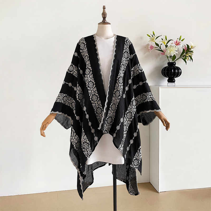 Retro Holiday Shawl Warm Flora - Ethnic Fashion Photography recension och pris