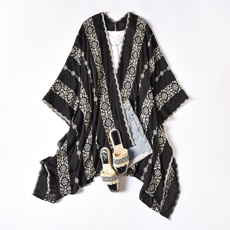 Retro Holiday Shawl Warm Flora - Ethnic Fashion Photography recension och pris