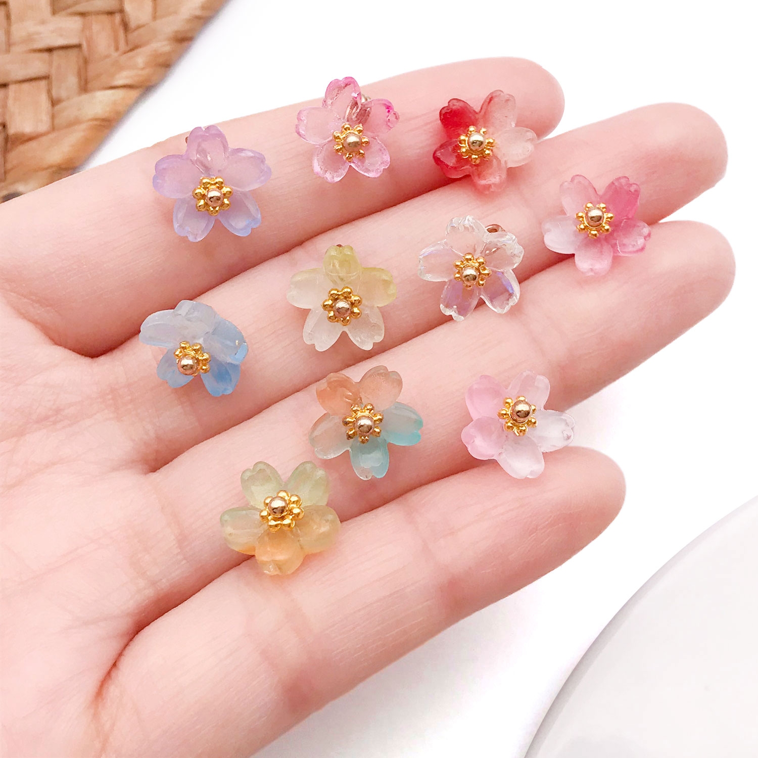 10/20pcs Vibrant Glass Cherry  - Ethnic Modern Fashion recension och pris